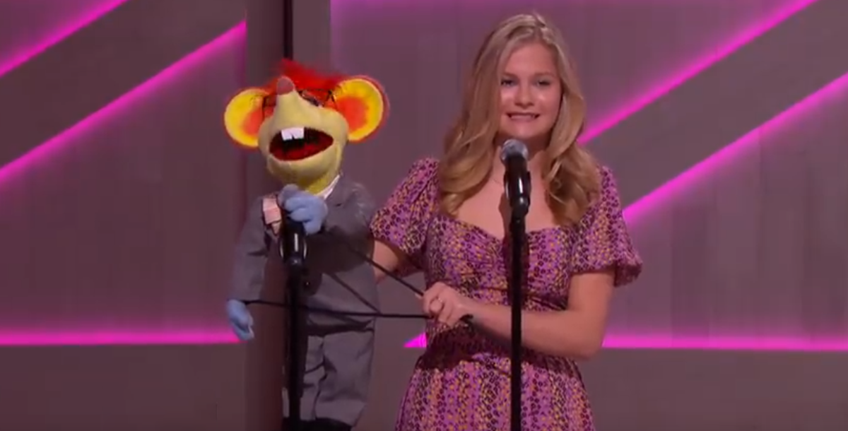 Ventriloquist Darci Lynne Farmer Stuns Kelly Clarkson with ‘Somethings Got A Hold On Me’