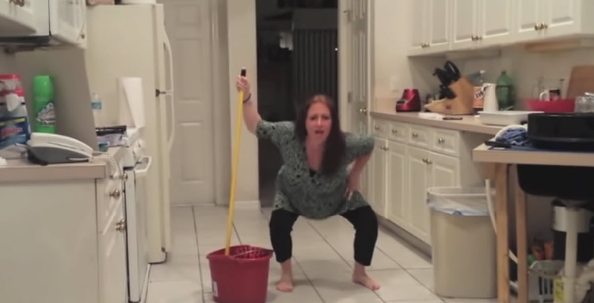 Hilarious Twerking Pregnant Mom Lip Syncs ‘No Ordinary Love’ and Suddenly Her Water Breaks