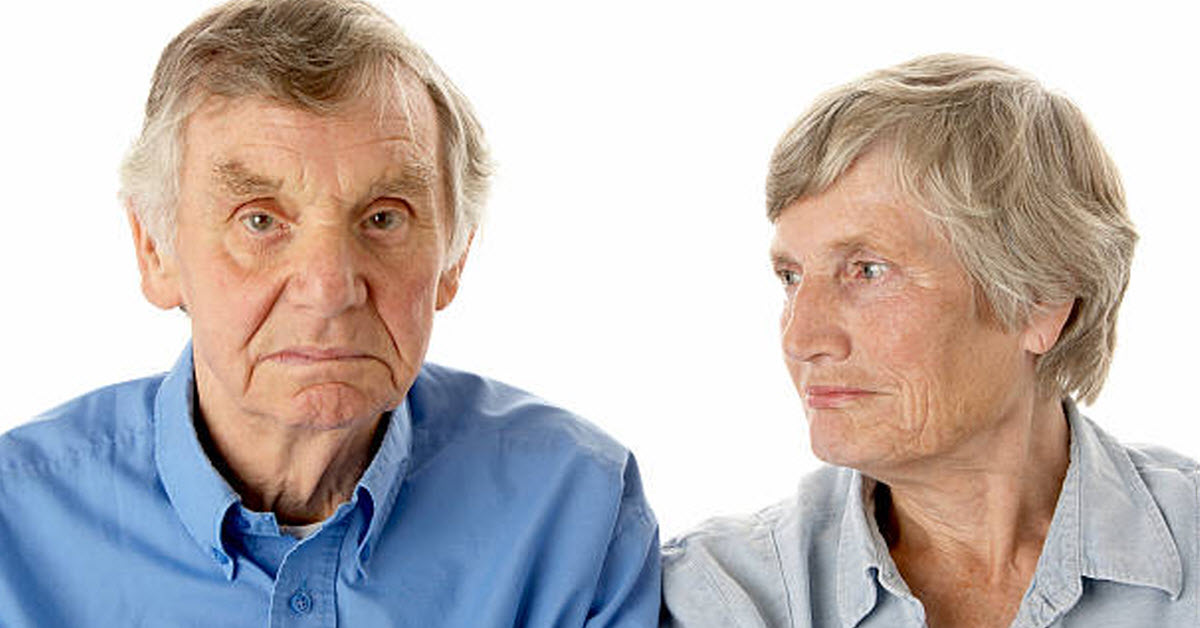 An Old Husband And Wife Stand Before A Judge. She Gets 6 Days In Jail Before He ‘speaks Up’ For Her